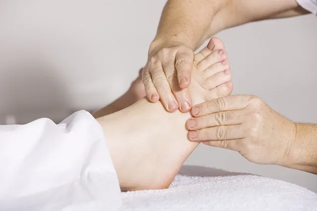 6 CE Hour Foot Reflexology Basics (Computer-based Live Interactive Webinar)