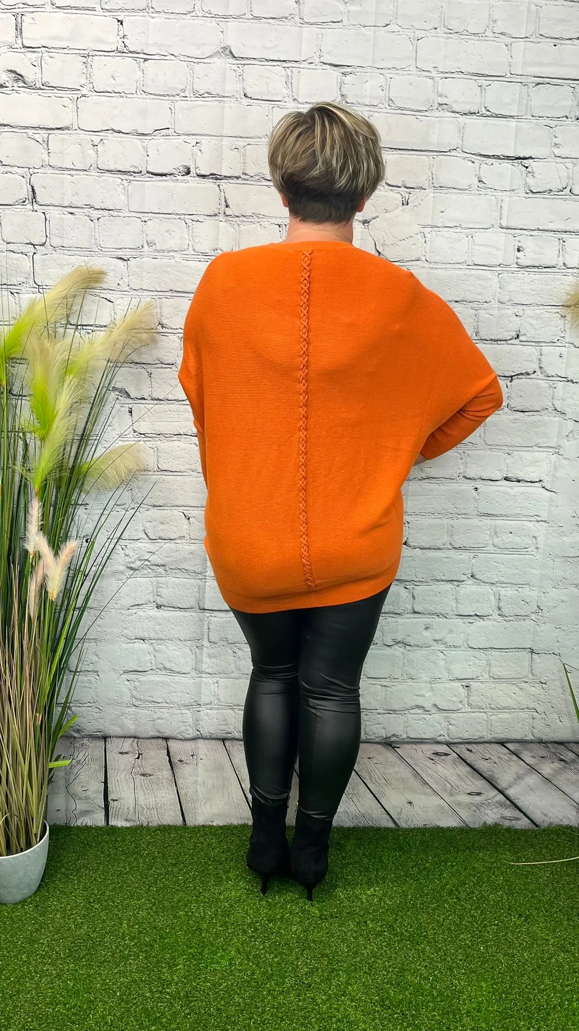 PHOEBE Plaited Back Pocketed Jumper